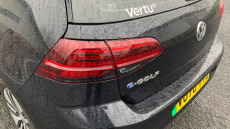 Volkswagen Golf 99kW e-Golf 35kWh 5dr Auto Electric Hatchback